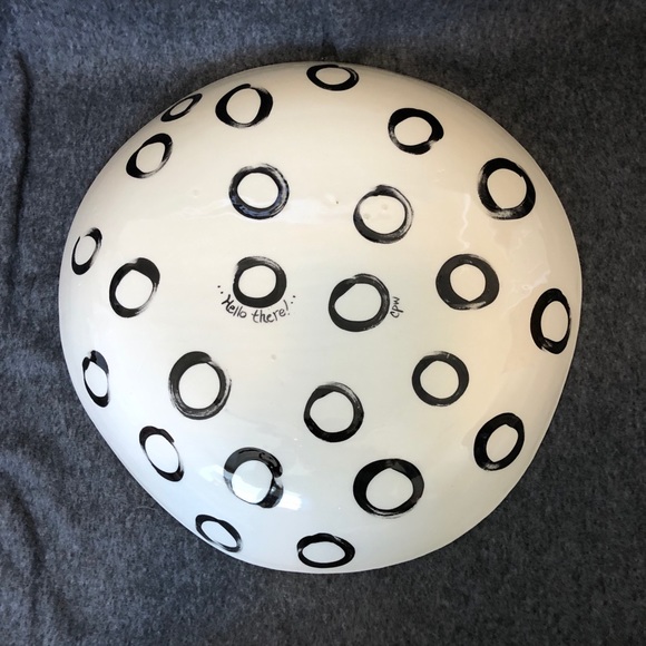 Ceramic Serving Bowl - Picture 6 of 6